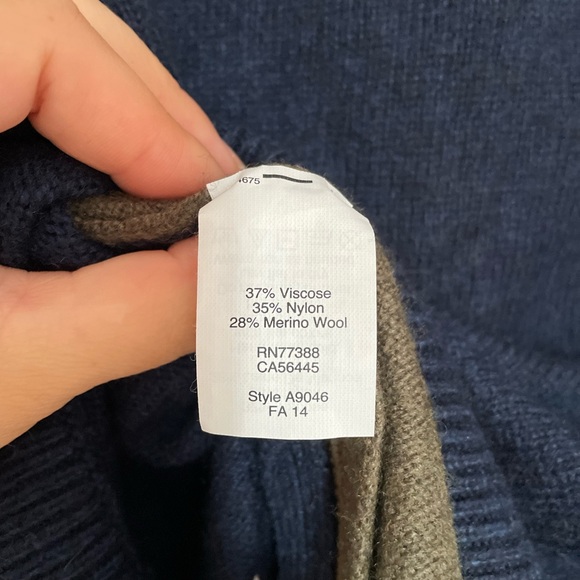 JCrew Sweater Size S - Picture 4 of 4